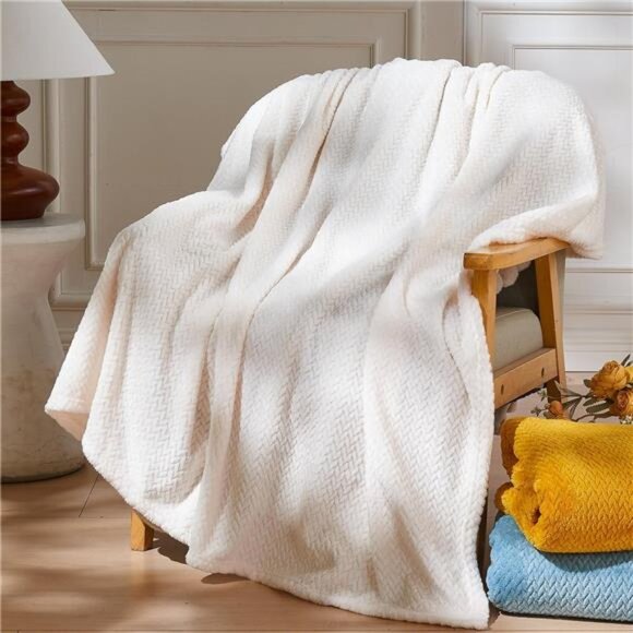 Super Soft Throw Blanket Flannel Fleece Lightweight Bed Blanket All Season Ivory - Picture 1 of 7